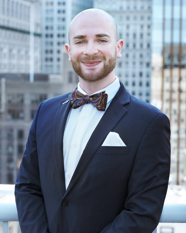 Professional corporate headshot by Lena Di