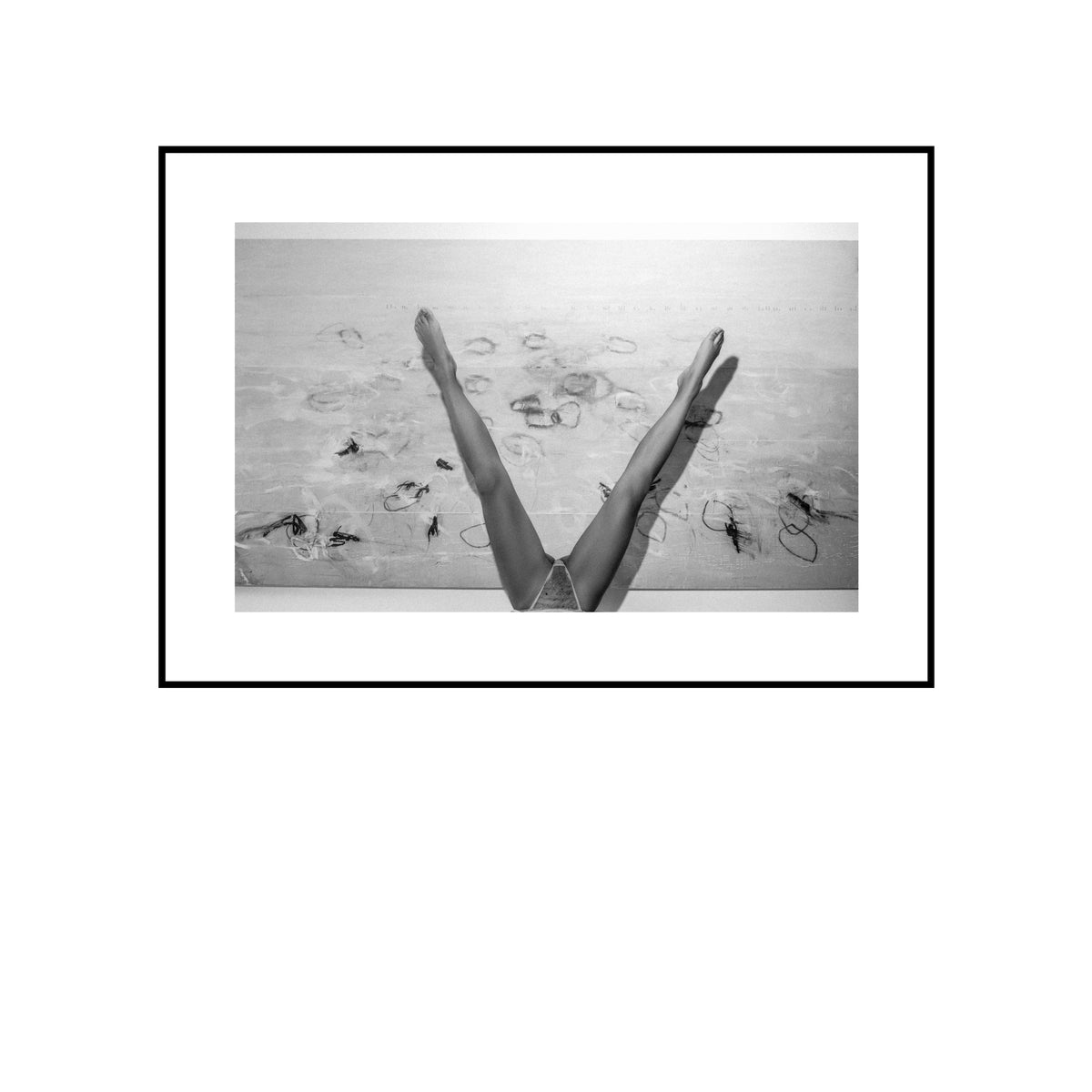 V Against the Painting (Limited Edition)