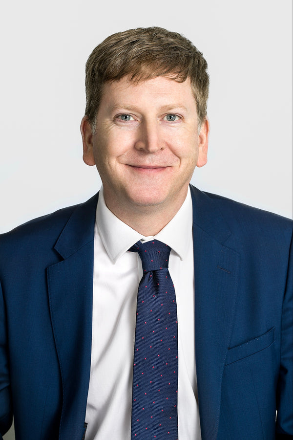 Professional corporate headshot by Lena Di