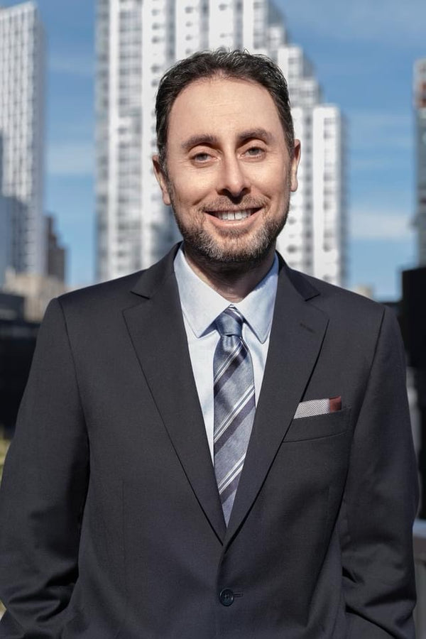 Professional corporate headshot by Lena Di